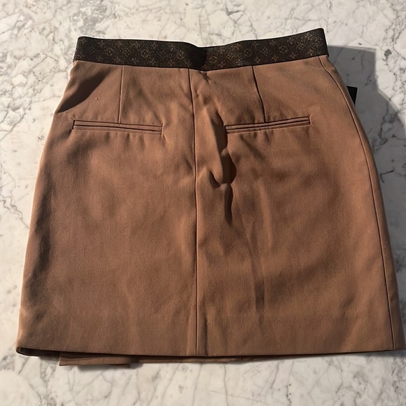 LV style monogram A line skirt - Picture 6 of 12